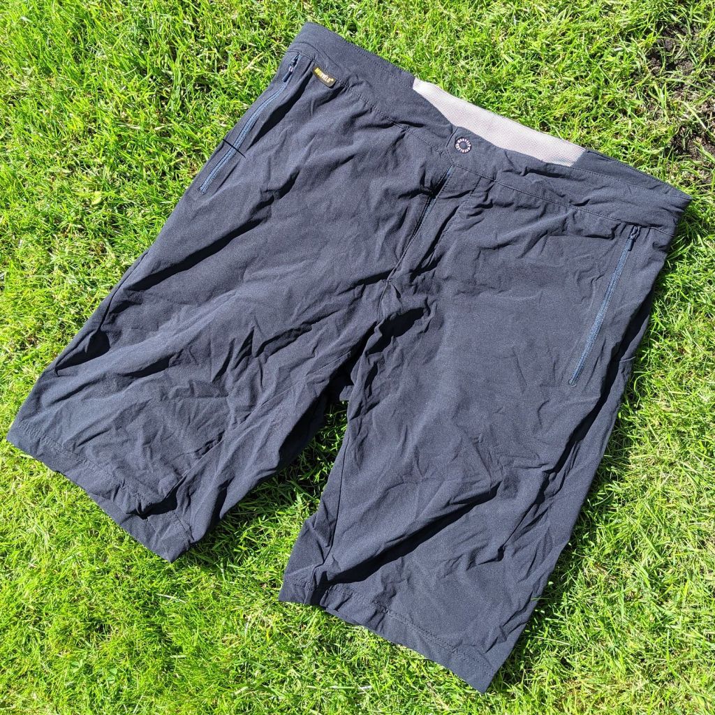 This image has an empty alt attribute; its file name is selector1.jpg