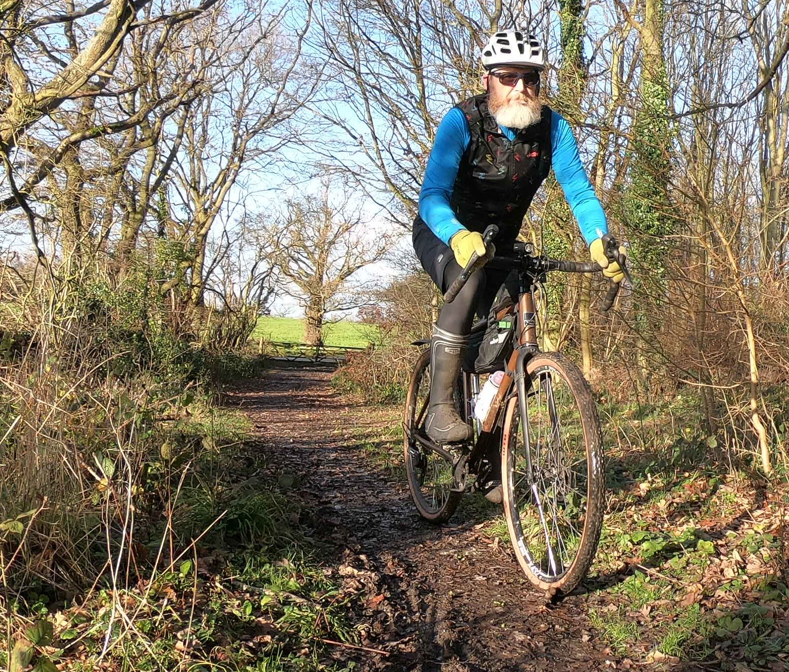 Spatz Cycle Spatzwear GRAVLR overshoes – UK GRAVEL COLLECTIVE
