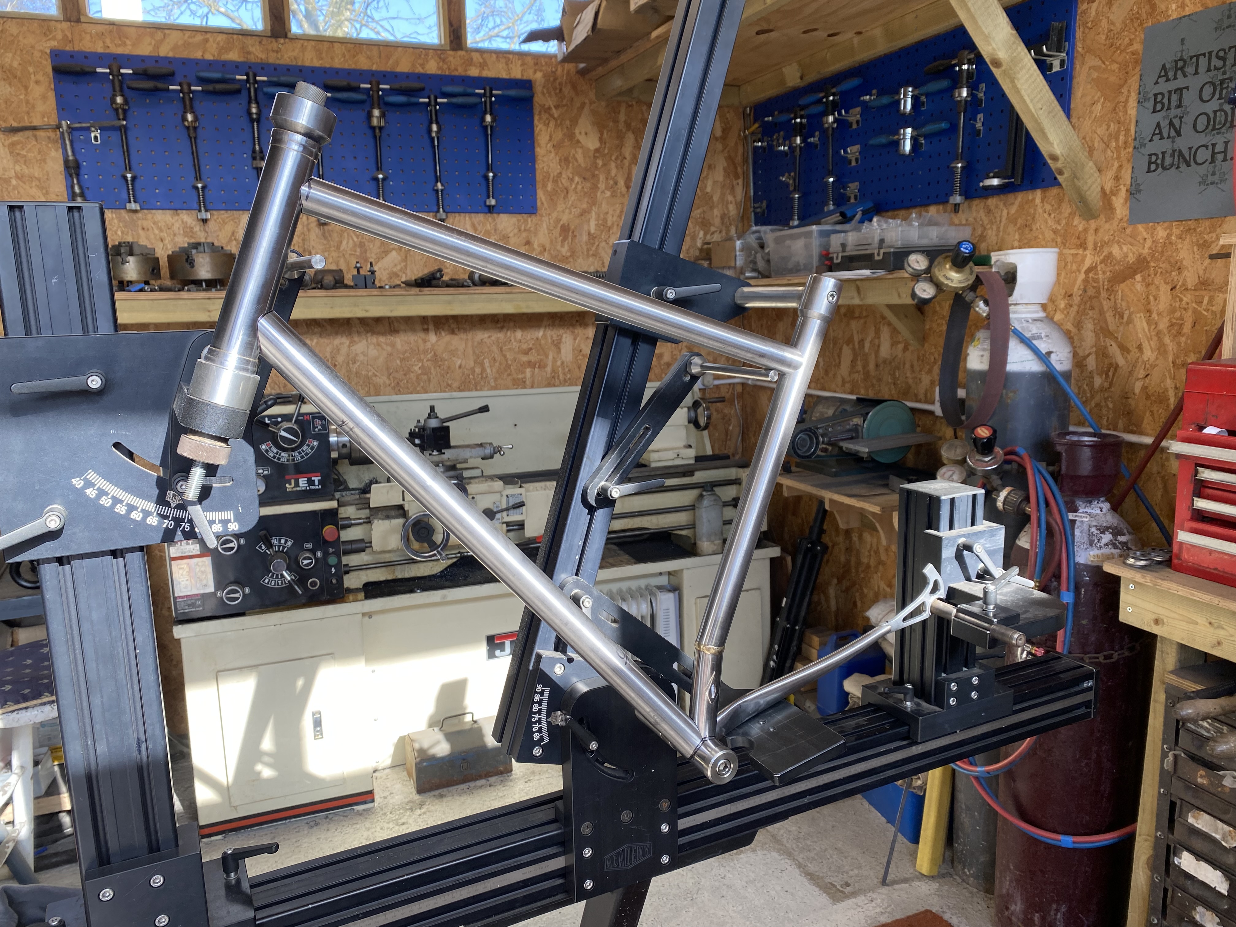 Smithy Frame Works Graean Frameset Review – UK GRAVEL COLLECTIVE